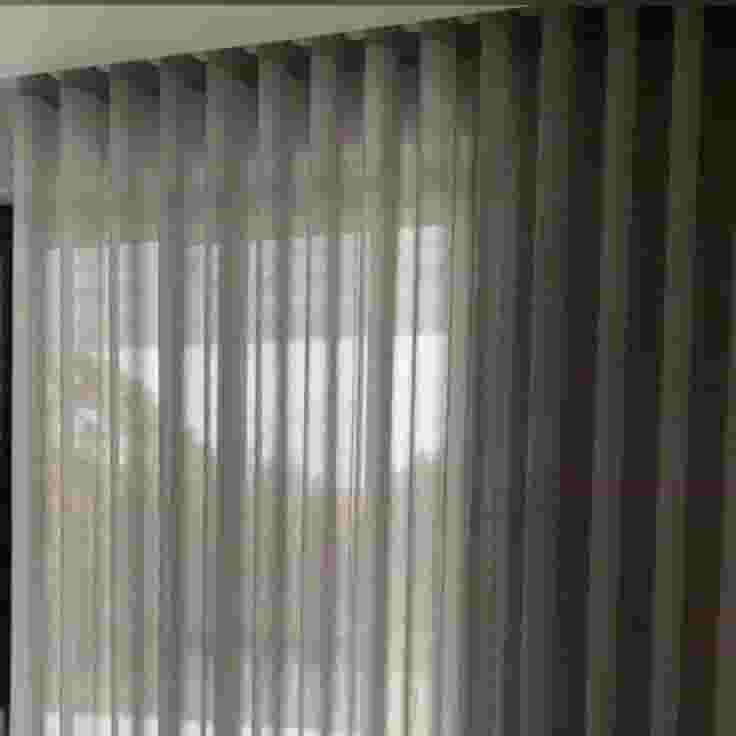 تصنيع وتركيب الستائر