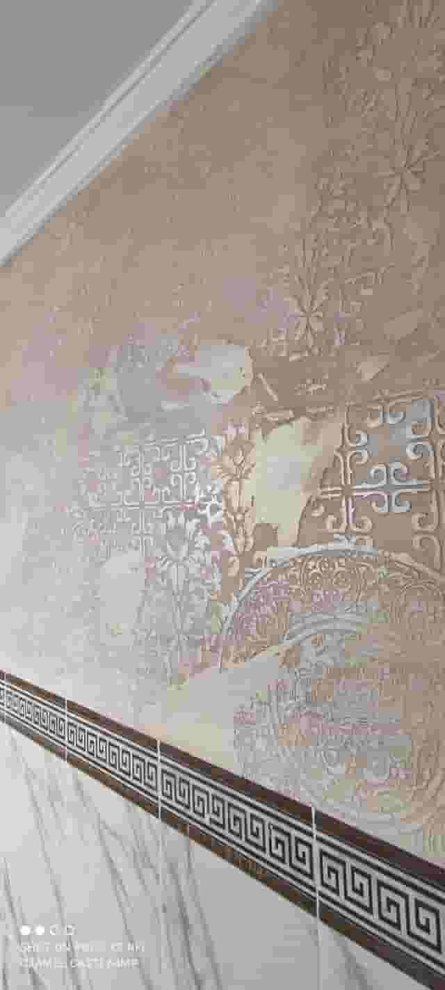 Paints and decor