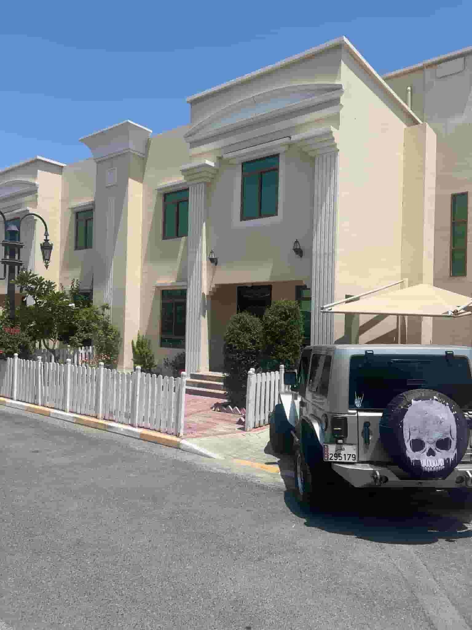 Villa for rent in a prestigious residential complex in Al Gharafa