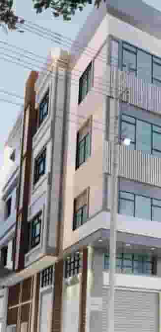 Building for sale in Al Aziziya