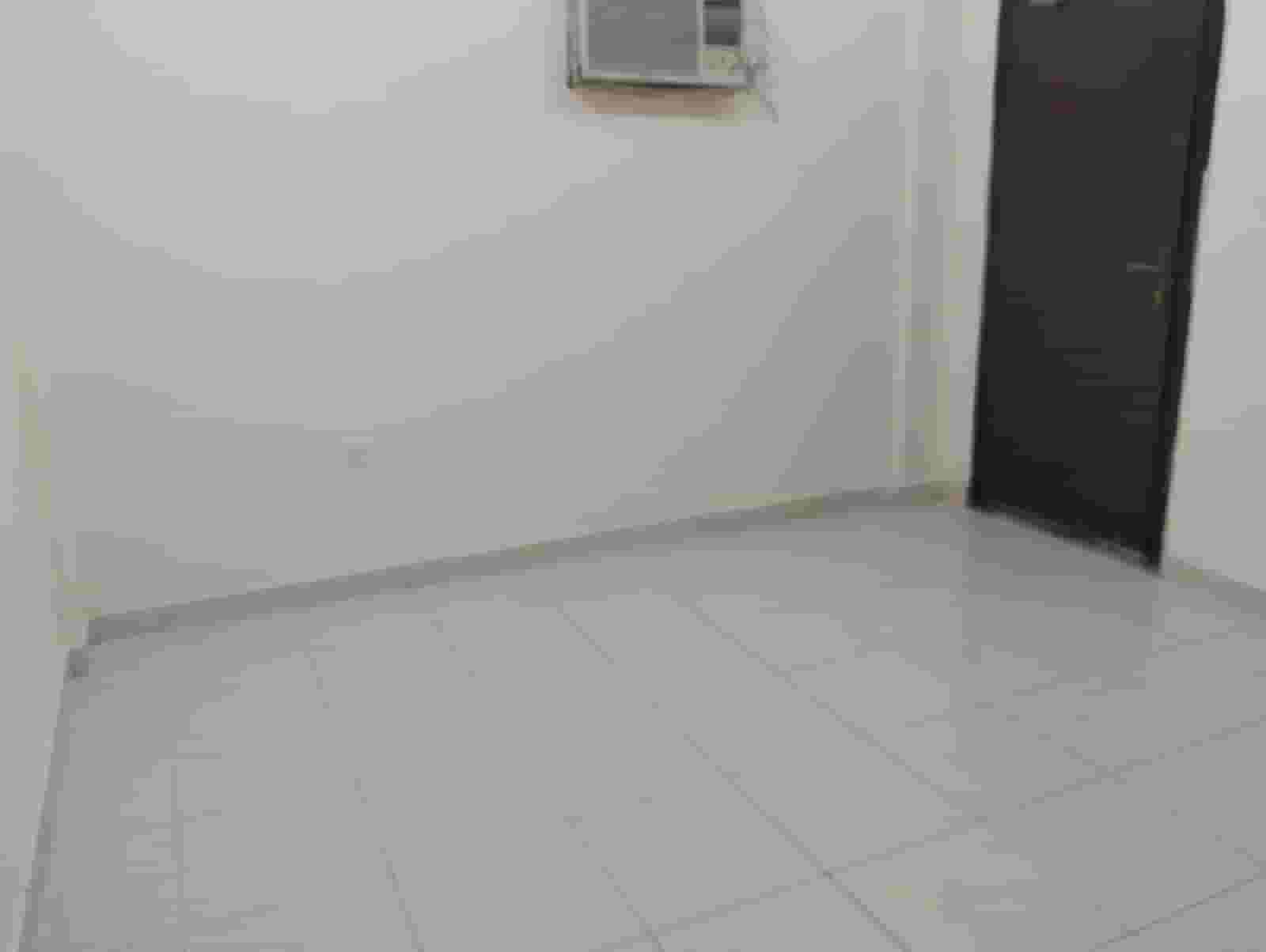  Studio for rent in Umm Ghuwailina 50 m