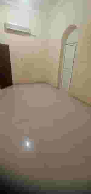 شقة للإيجار في عين خالد 14