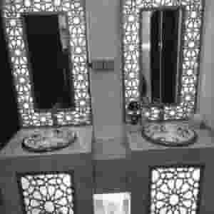 توريد وتركيب مغاسل رخام. حسب الطلب