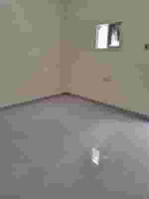 استوديو للايجار بمنطقة المطار شامل وبدون عمولة