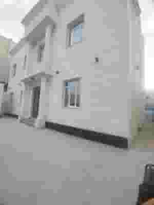 شقة للإيجار بمعيذر الشمالية