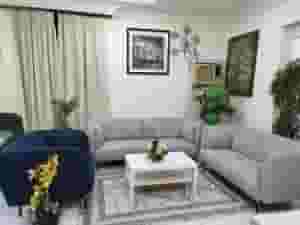 Home box 3+2+1sofa set for sale. Very good condition.