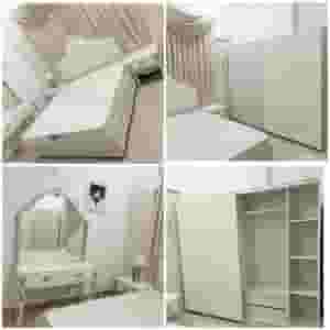 Urgent Sale king Bedroom set