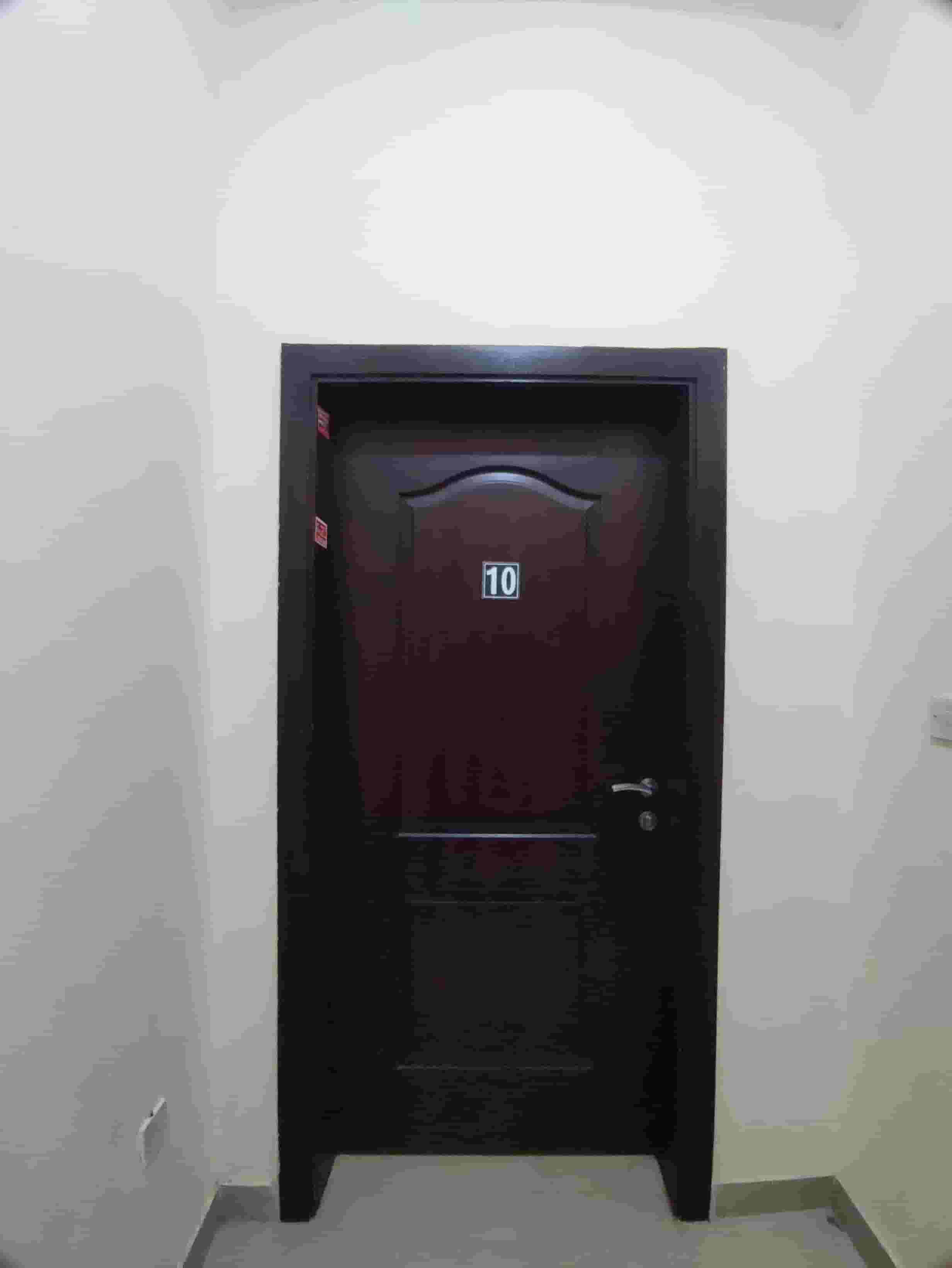 شقة للإيجار في أم الدوم