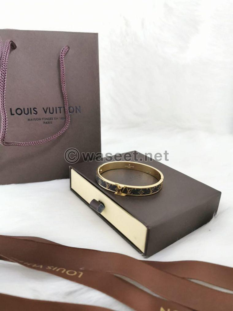 Louis Vuitton bracelets 0