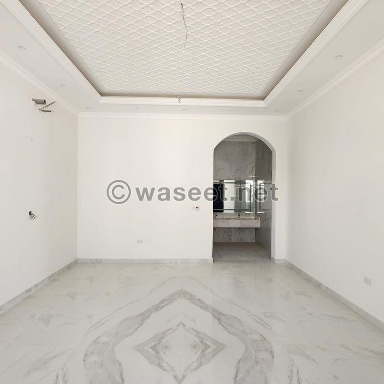 For sale a villa on a public street corner of 740 m in Umm Al-Amad   1