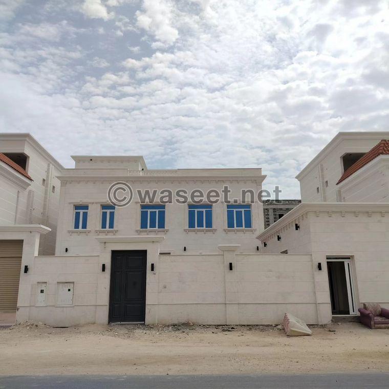 For sale villa 630 m in the main street 1