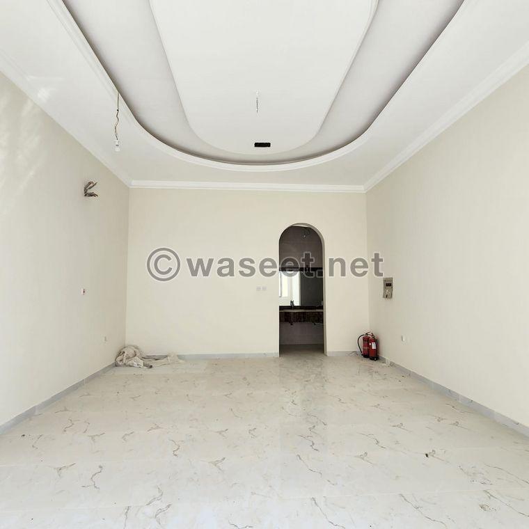 For sale, 616 sqm villa in Umm Qarn 7