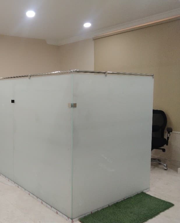 نقوم بجميع أنواع أعمال تصنيع الألمنيوم