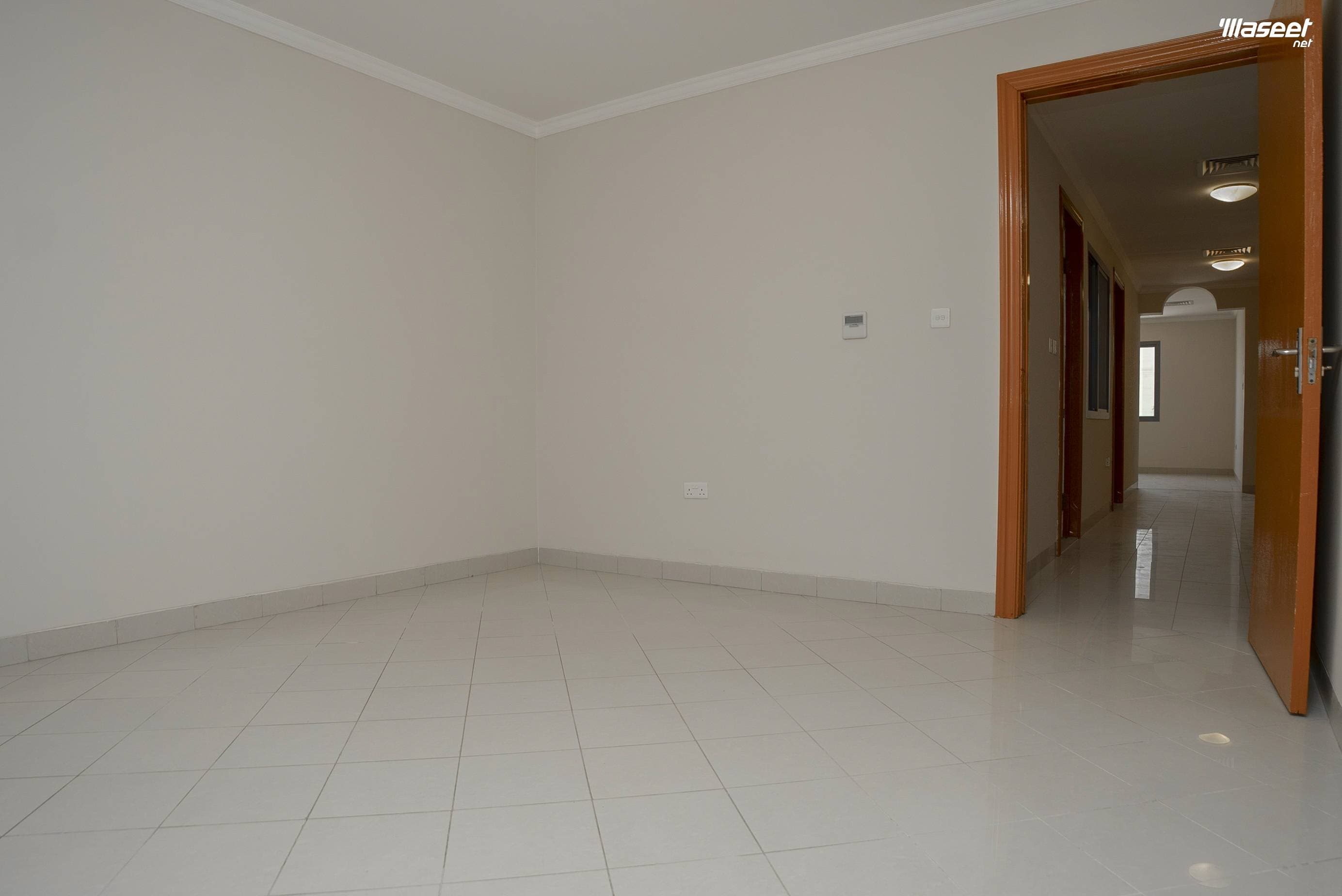 Apartment for rent in Umm Ghuwailina 7