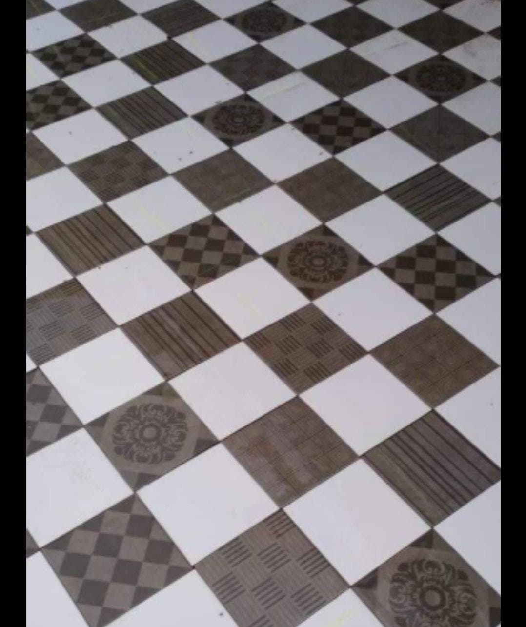 Porcelain ceramic and interlock 1