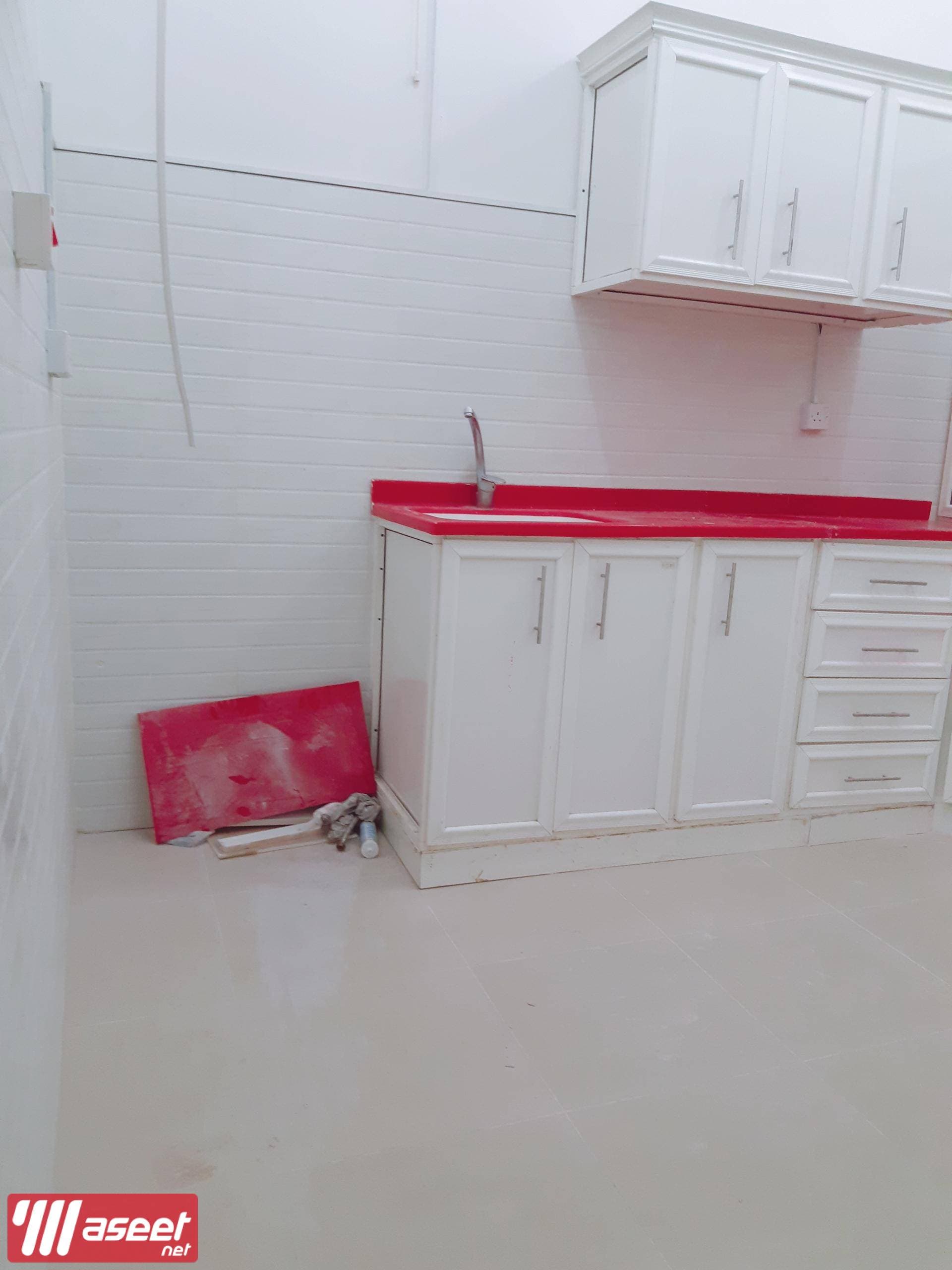 For rent a spacious apartment for families in Al Kheesa, inclusive and without commission 8