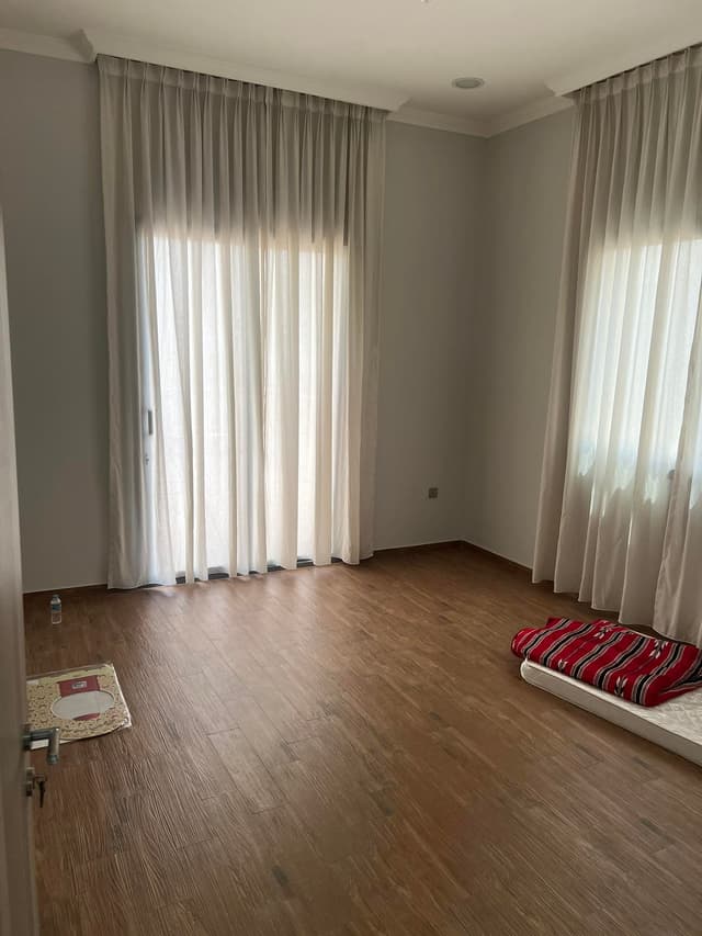 Standalone villa for rent in Ain Khaled 