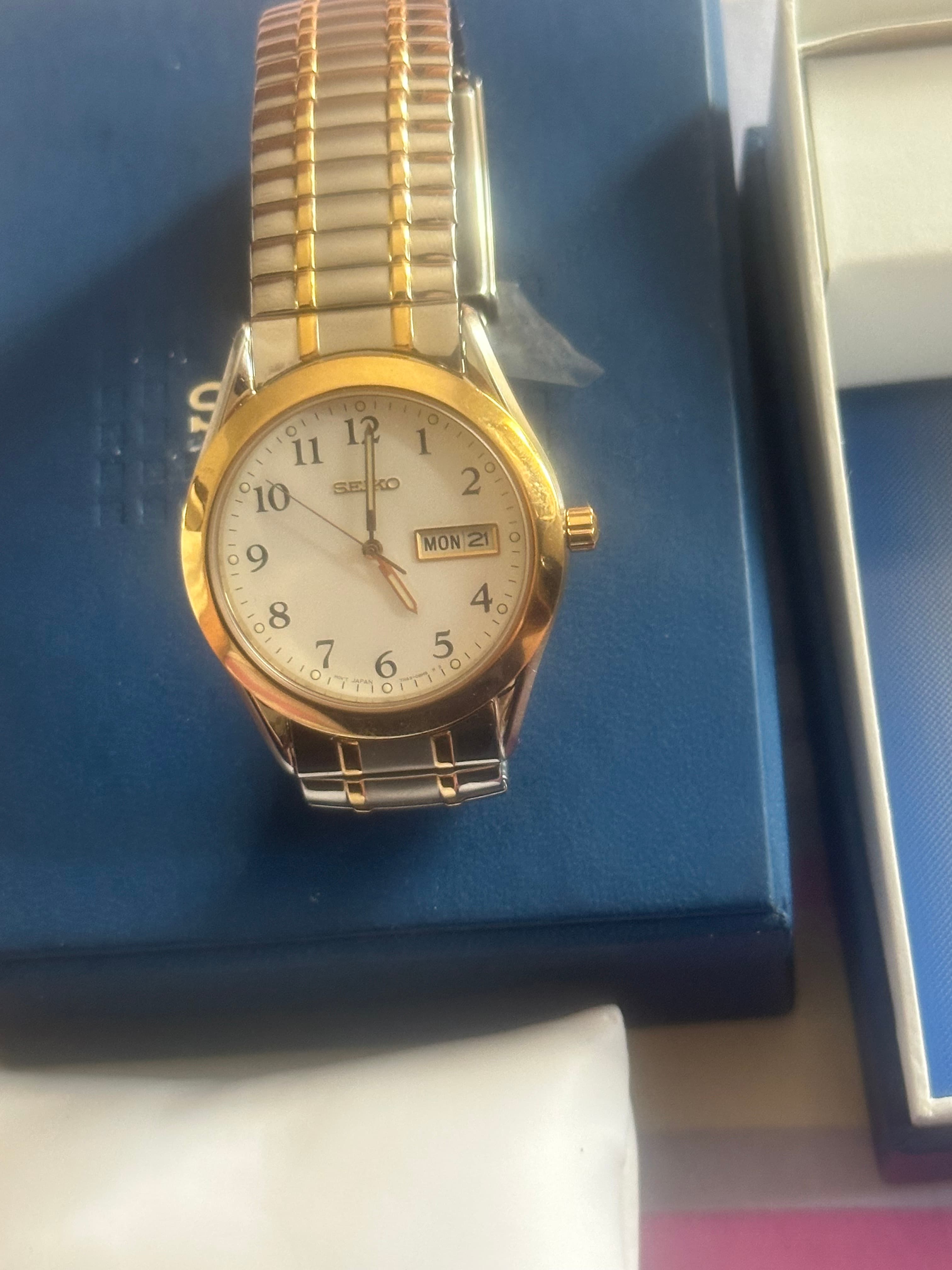 Men's watch 4