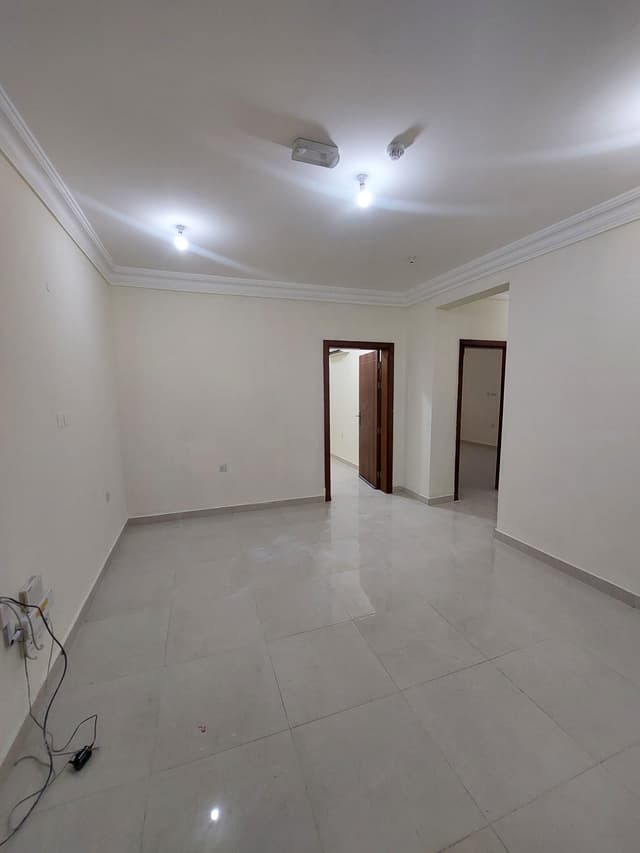 For rent an apartment in Al Farousiyah Street with regular air conditioning for families