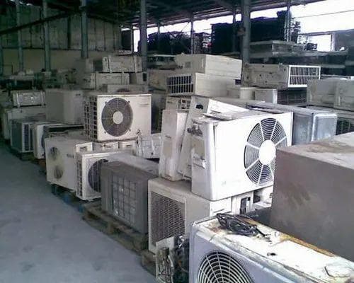 نشتري جميع الأغراض المستعملة في هذا الإعلان خردة 0