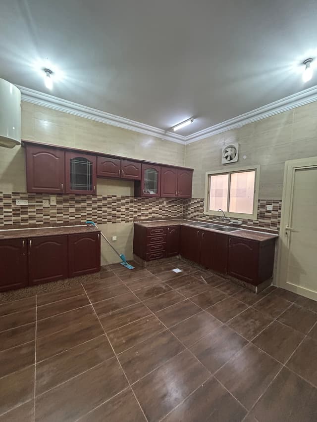 VILLA FOR RENT IN ALMASHAF