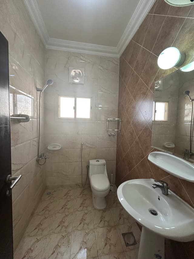 VILLA FOR RENT IN ALMASHAF