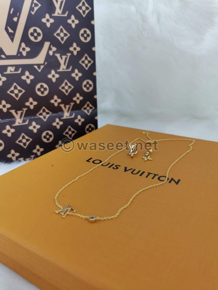 Louis Vuitton chain and earrings 1