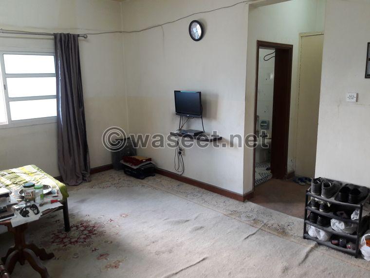 large and furnished master room for rent 1