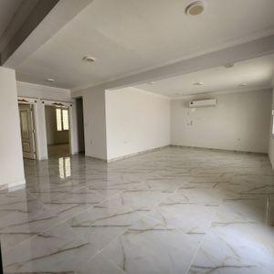 For sale, 600 sqm villa in Majlis