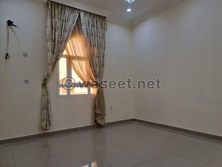 Villa 1300 sqm in Al Duhail for rent 10