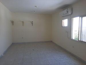 14 ROOM AVAILABLE IN INDUSTRIAL AREA 