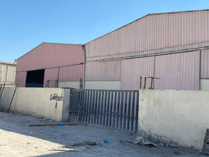 750 sqm warehouse for rent