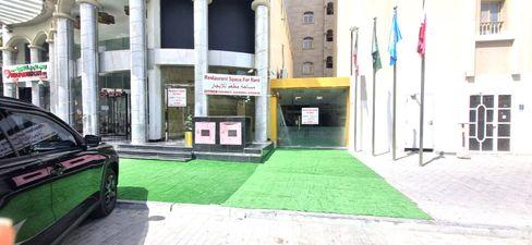 A restaurant is available for rent in the Bin Mahmoud area 