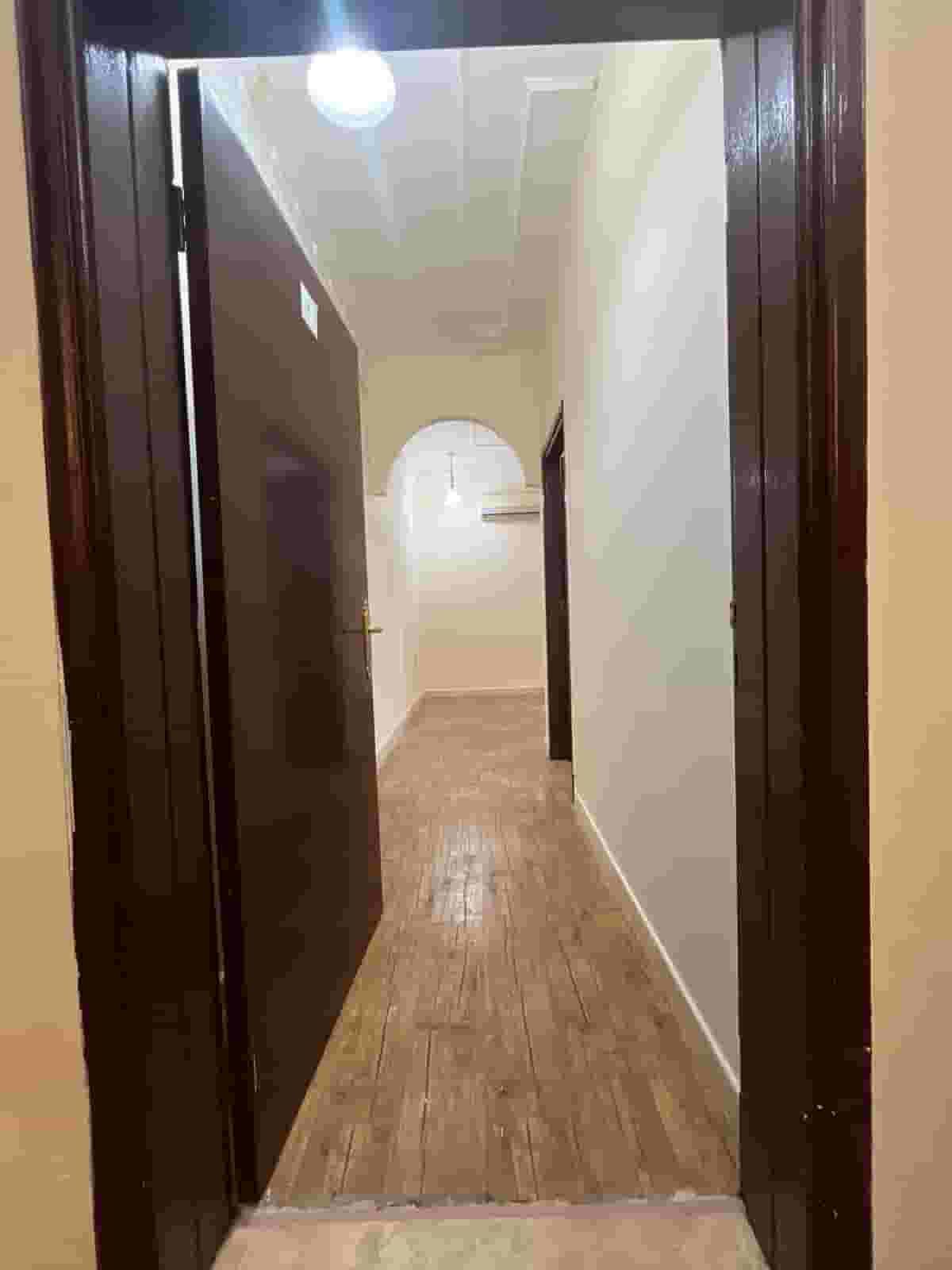 للإيجار 53م في المطار القديم للإيجار 53م في المطار القديم