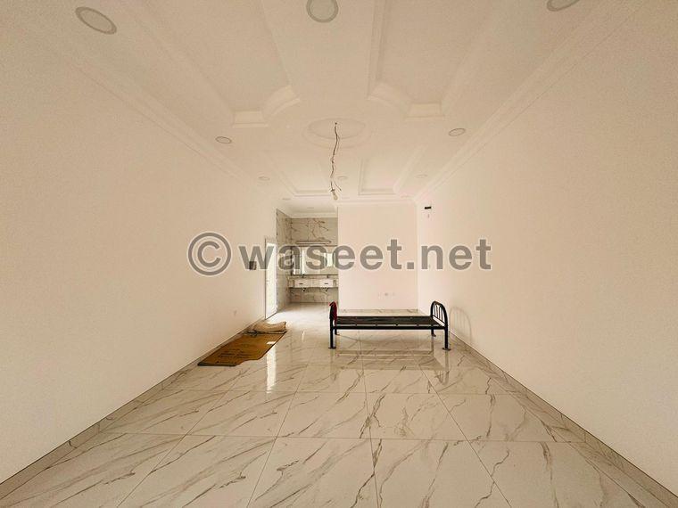 For sale, a villa of 612 square meters in Umm Al-Amad 2
