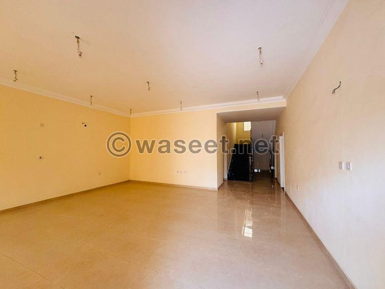 For sale a villa in Umm Qarn with an area of 490 m 2